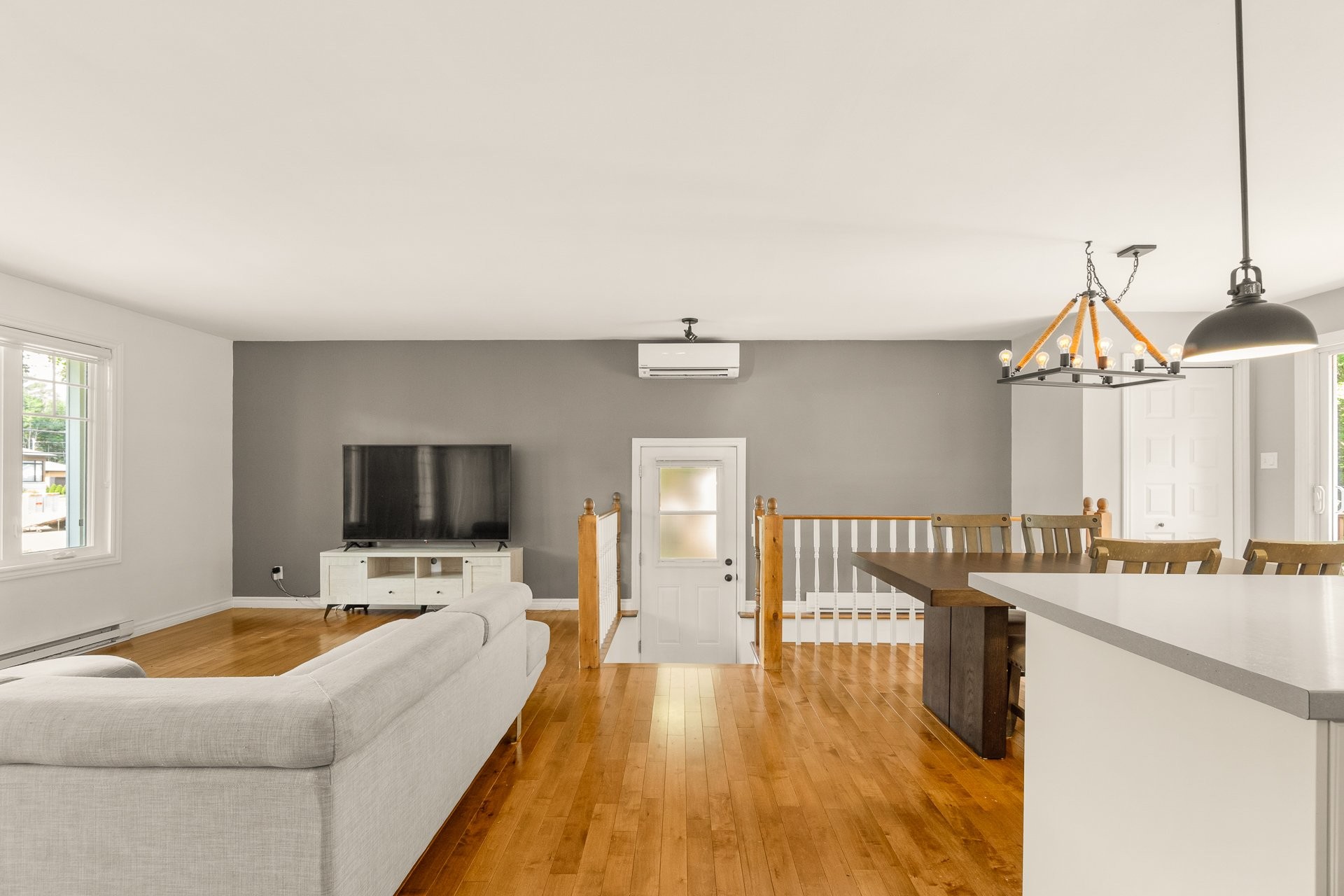 









3355


Boul. Thibeau

,
Trois-Rivières,




QC
G8W2H4

