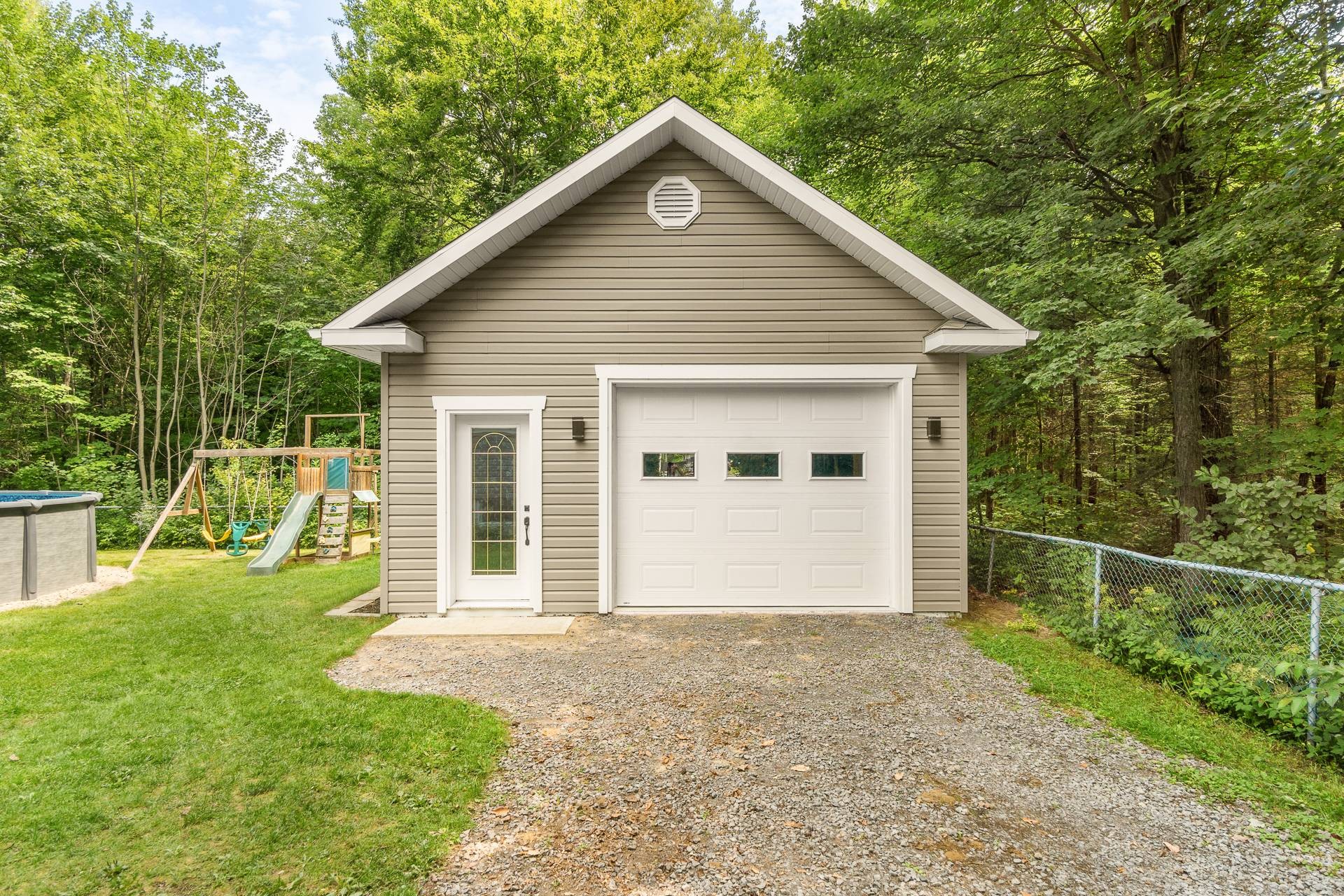 









3355


Boul. Thibeau

,
Trois-Rivières,




QC
G8W2H4

