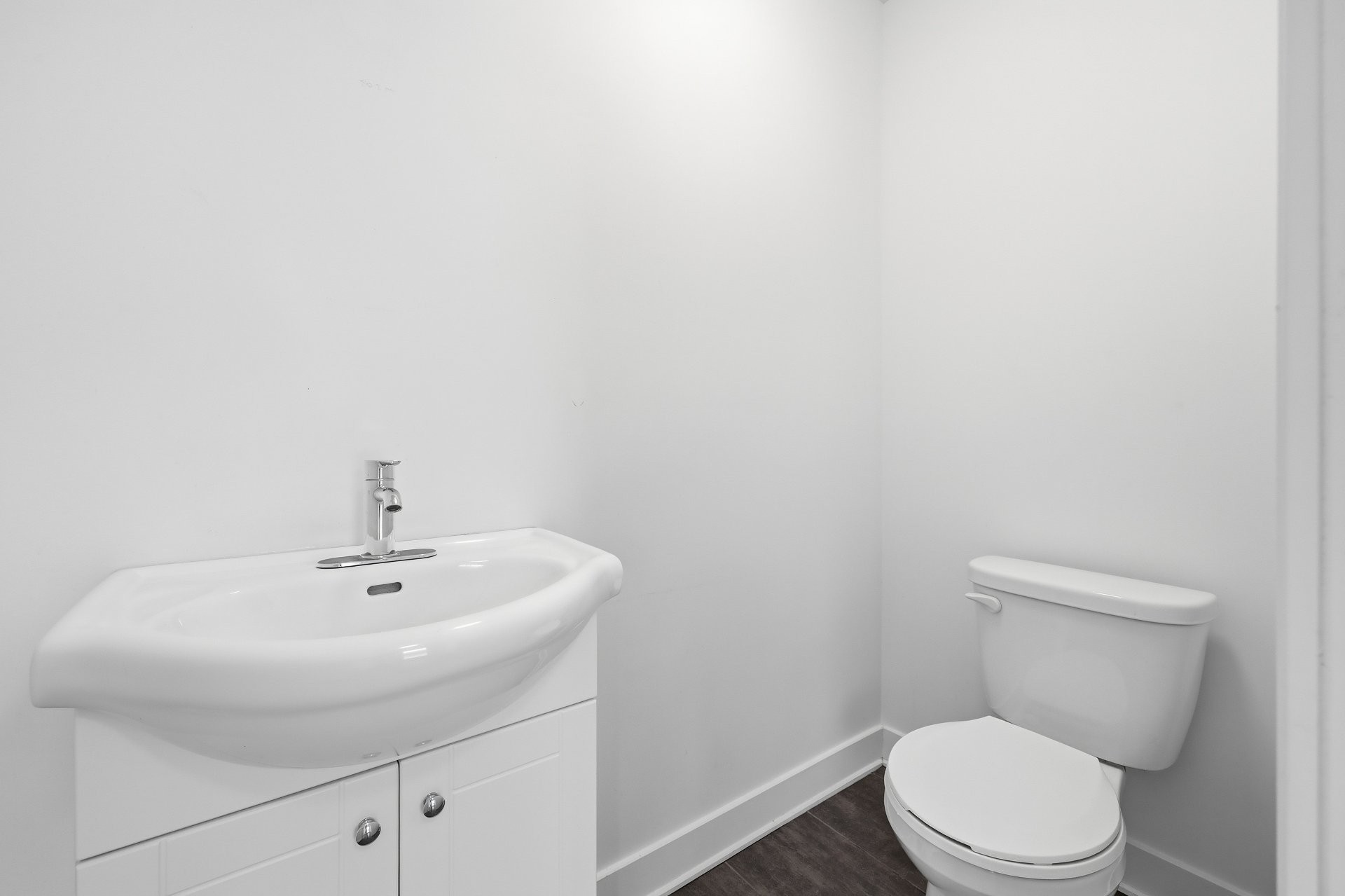 









835


Rue Richelieu

,
Saint-Roch-de-Richelieu,




QC
J0L2M0

