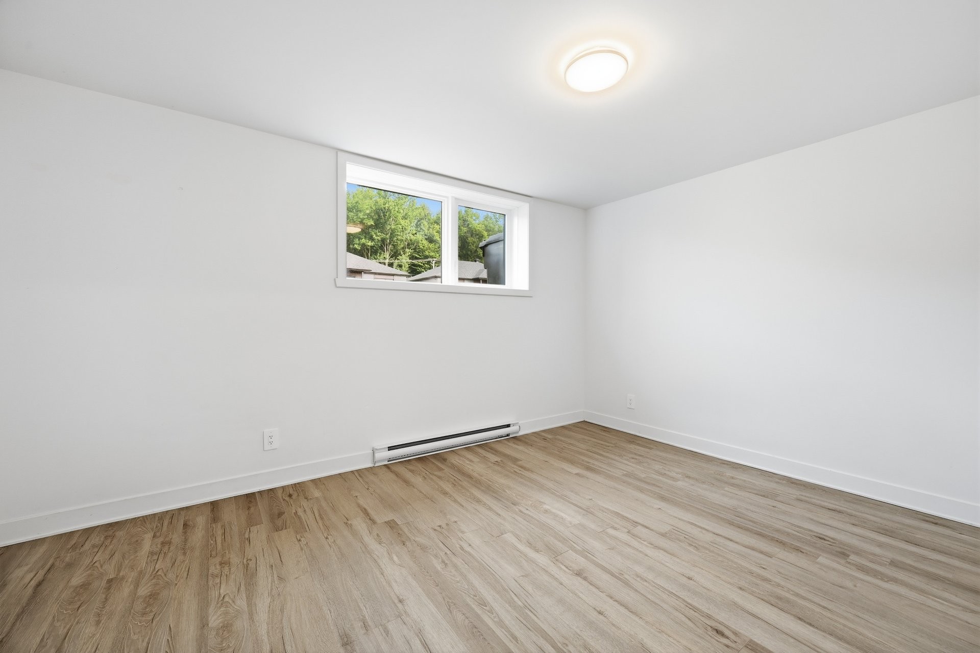 









835


Rue Richelieu

,
Saint-Roch-de-Richelieu,




QC
J0L2M0

