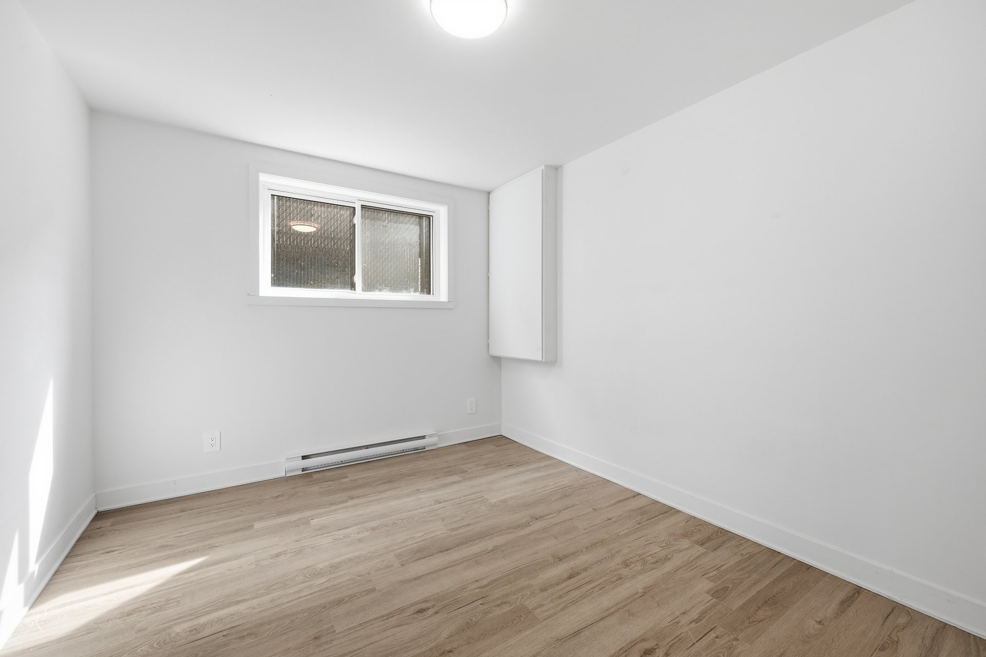 









835


Rue Richelieu

,
Saint-Roch-de-Richelieu,




QC
J0L2M0

