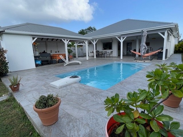 









1


Ch. des Maraîchers, St-François, Guadeloupe

,
Autres pays / Other countries,





97118


