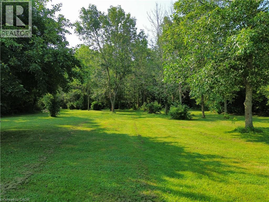












10 HUMMING BIRD Lane

,
Selkirk,







Ontario
N0A1P0

