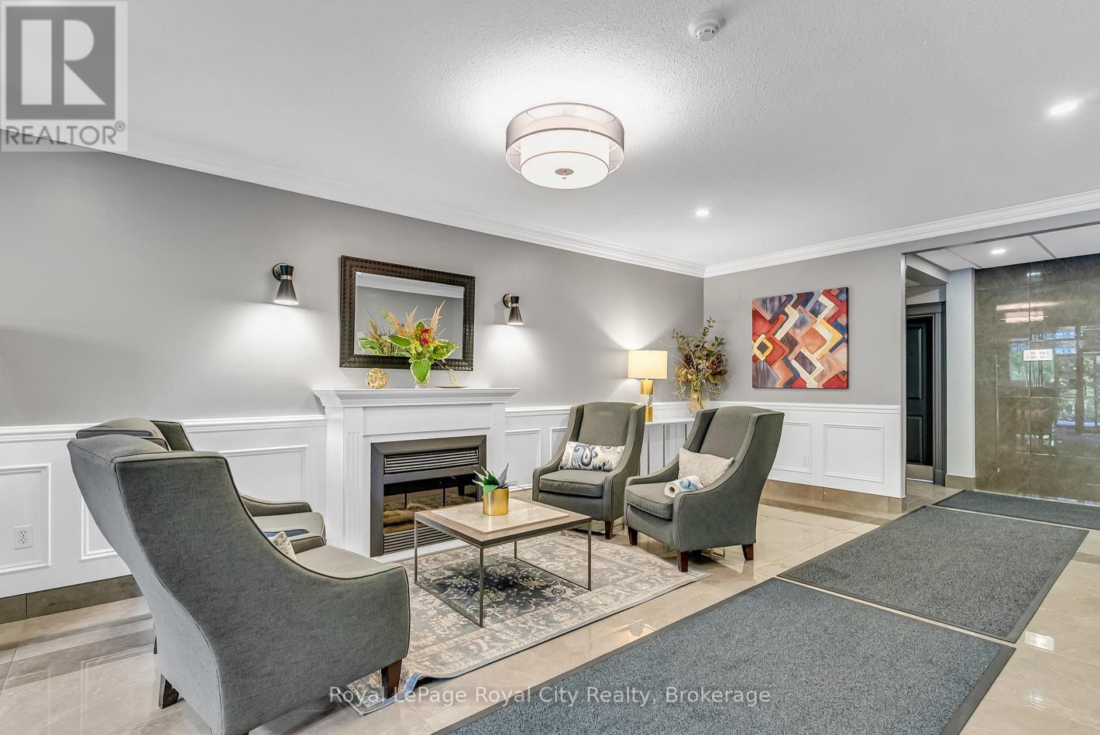 












301 - 60 WYNDHAM STREET S

,
Guelph (St. Patrick's Ward),




Ontario
N1E7H7

