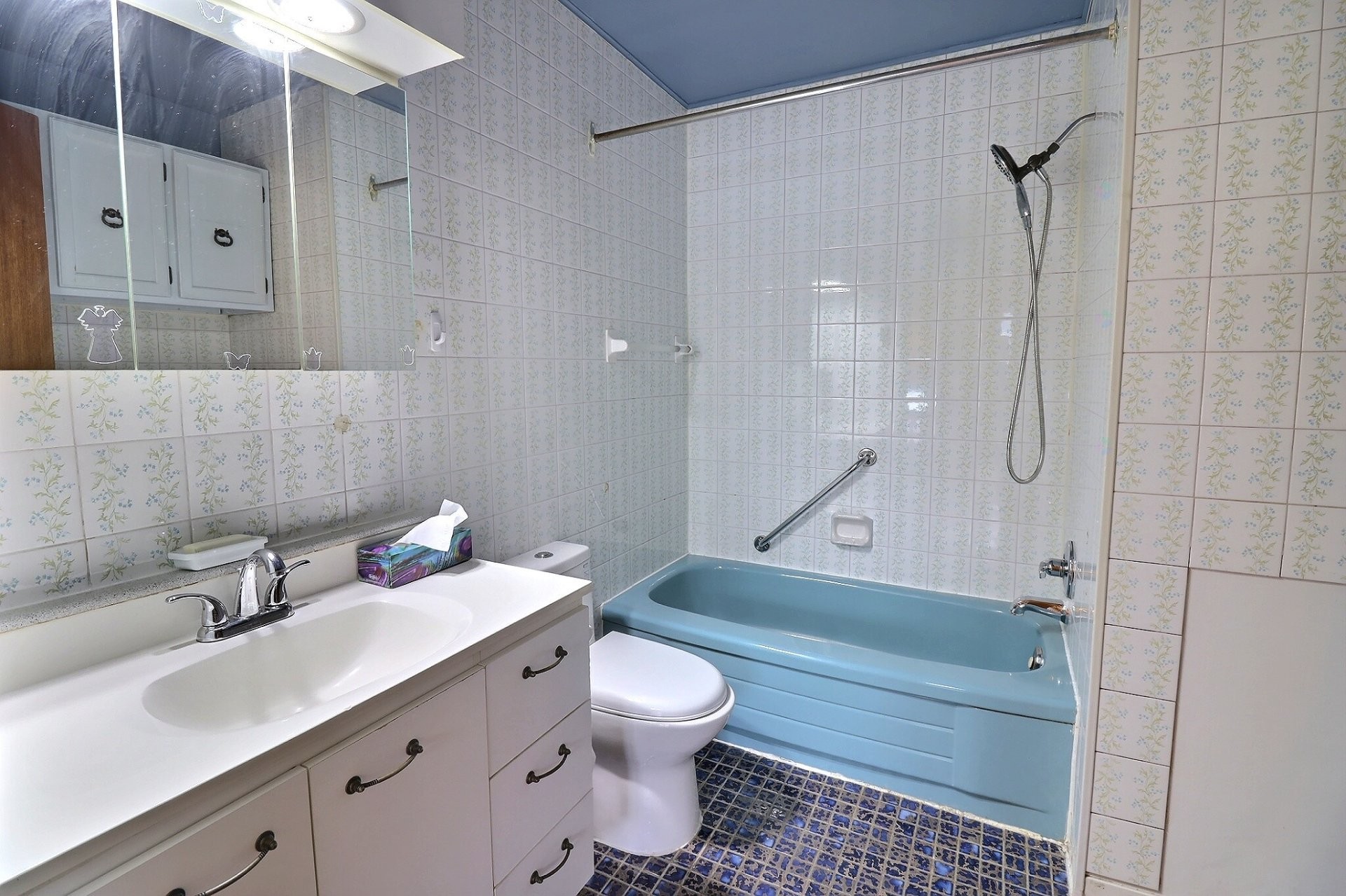 









2506


Rue Drouin

,
Saguenay (Jonquière),




QC
G7S5A2

