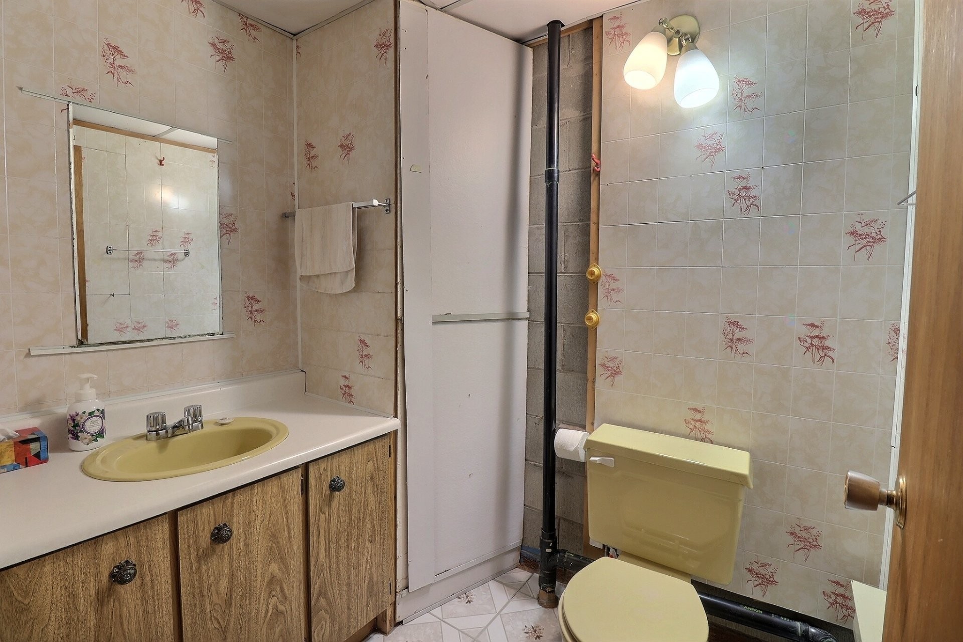 









2506


Rue Drouin

,
Saguenay (Jonquière),




QC
G7S5A2

