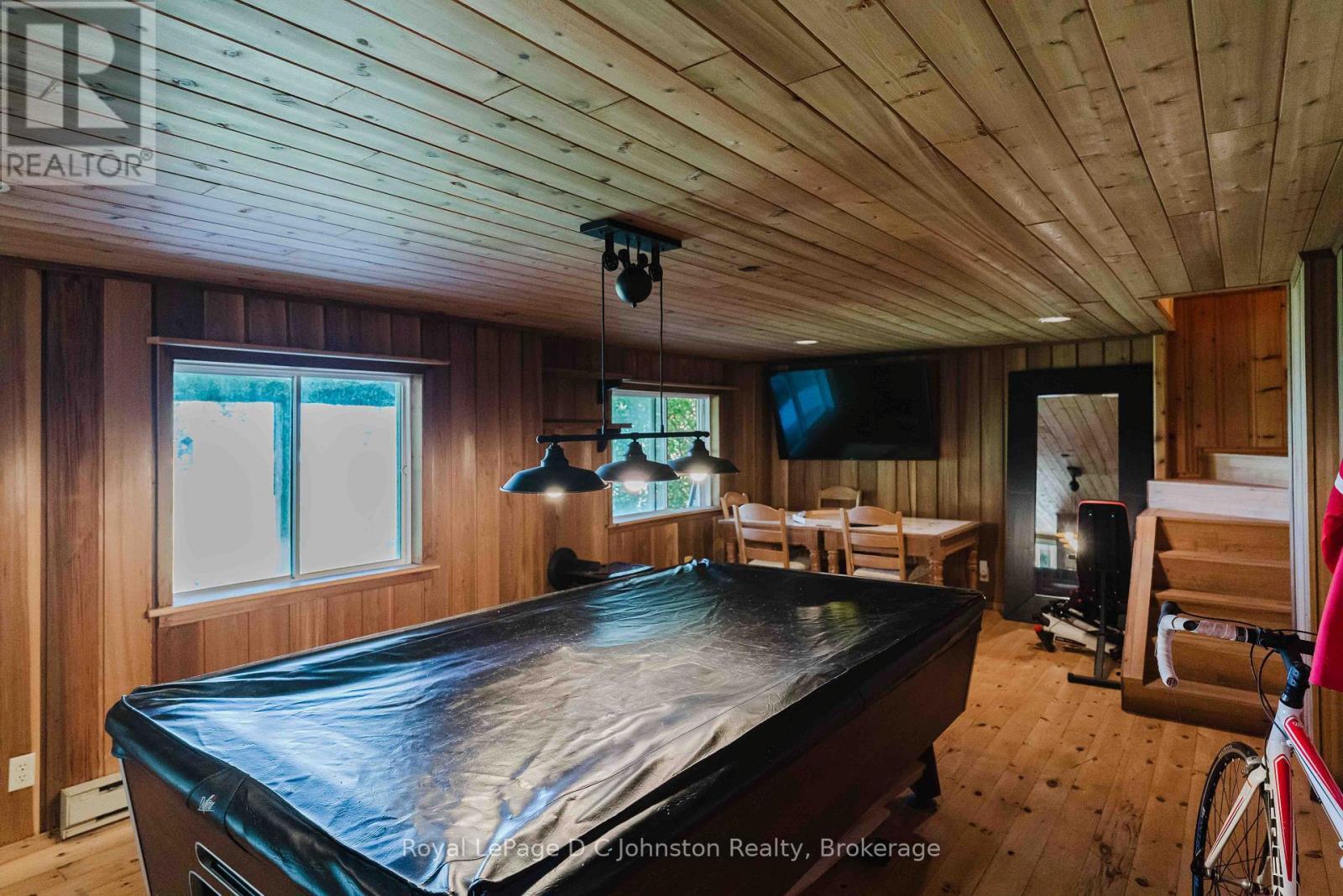 












254 BLANCHFIELD ROAD

,
Saugeen Shores,




Ontario
N0H2L0

