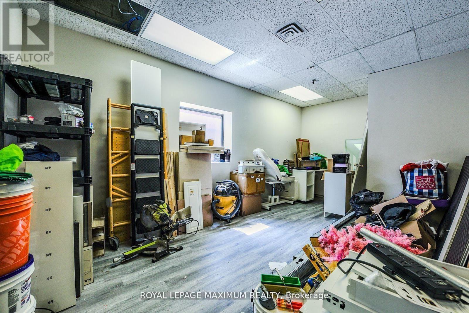 












C10 - 4220 STEELES AVENUE W

,
Vaughan,




Ontario
L4L3S8

