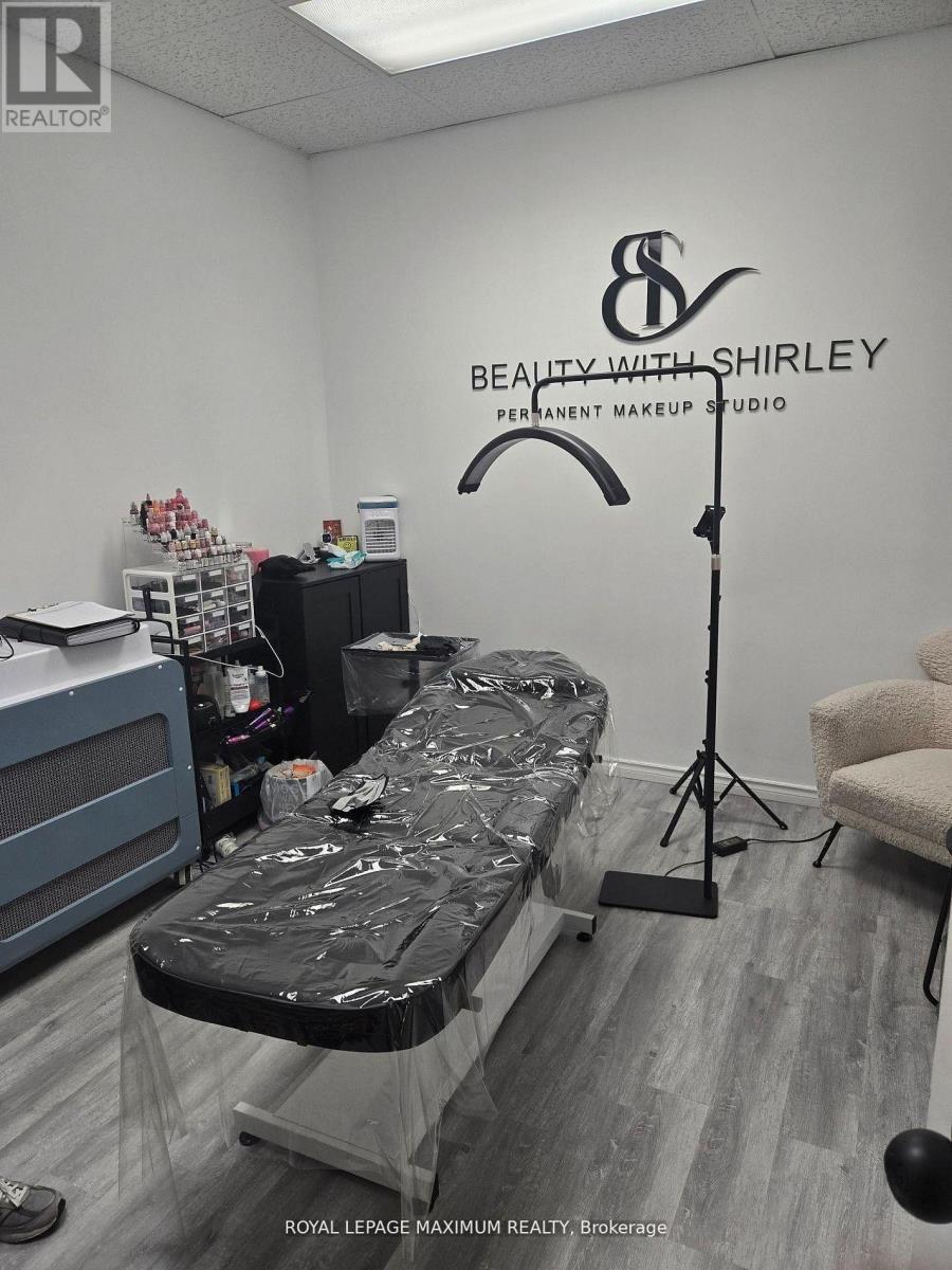 












C10 - 4220 STEELES AVENUE W

,
Vaughan,




Ontario
L4L3S8

