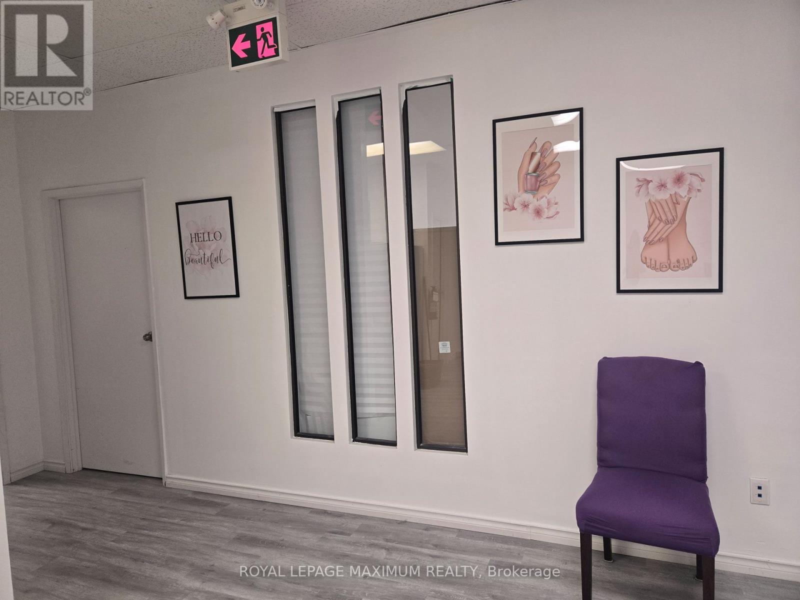 












C10 - 4220 STEELES AVENUE W

,
Vaughan,




Ontario
L4L3S8

