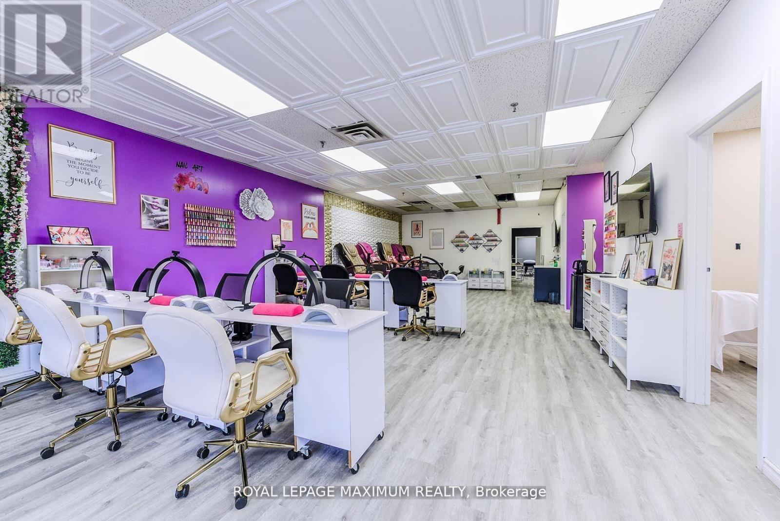 












C10 - 4220 STEELES AVENUE W

,
Vaughan,




Ontario
L4L3S8

