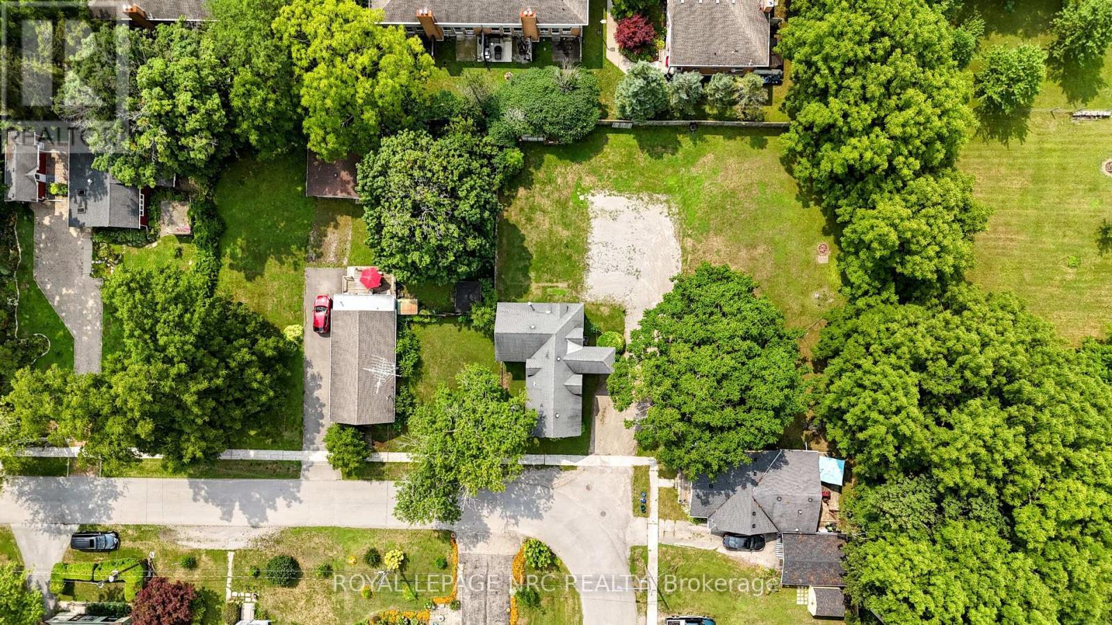 












3993 WELLINGTON COURT

,
Fort Erie (Crystal Beach),




Ontario
L0S1B0

