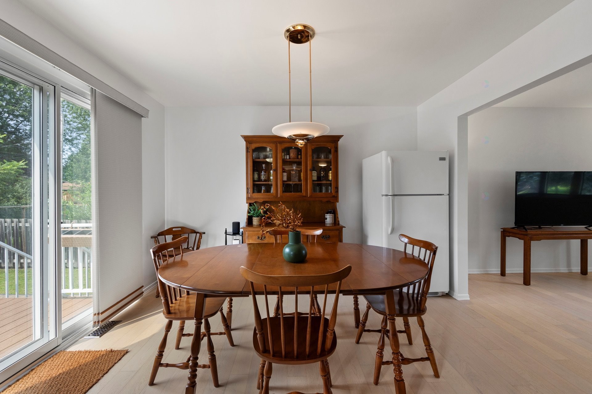 









325


Rue Laporte

,
Vaudreuil-Dorion,




QC
J7V6Z1

