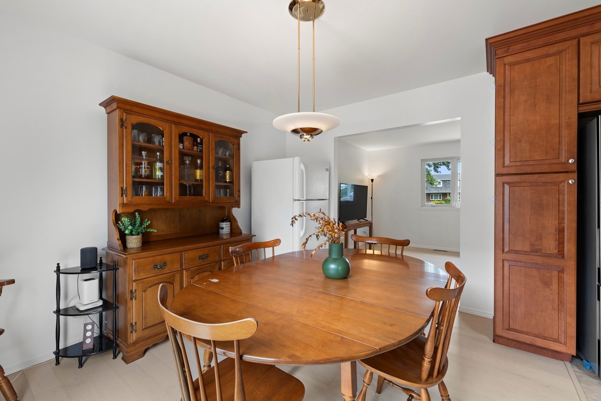 









325


Rue Laporte

,
Vaudreuil-Dorion,




QC
J7V6Z1

