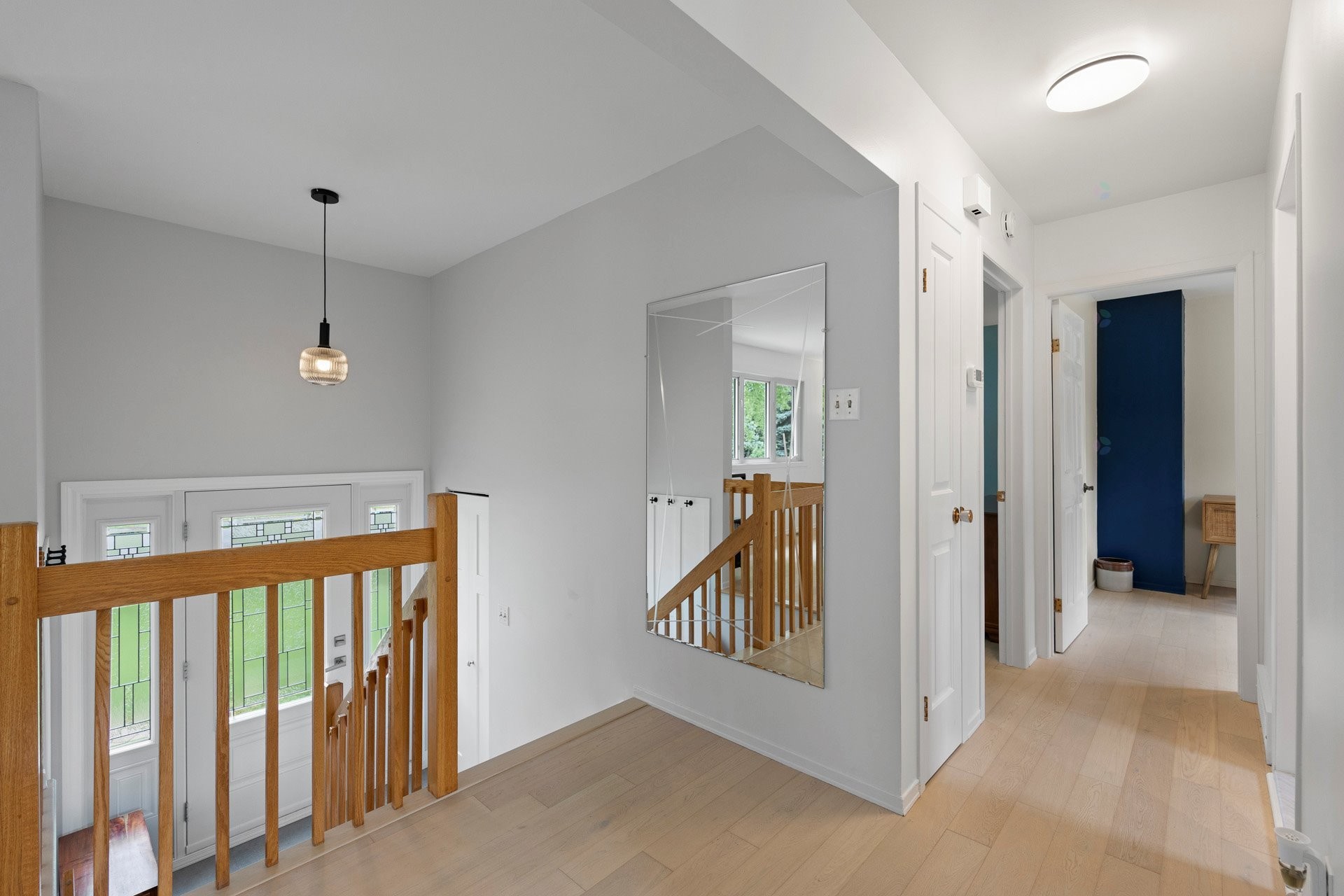 









325


Rue Laporte

,
Vaudreuil-Dorion,




QC
J7V6Z1

