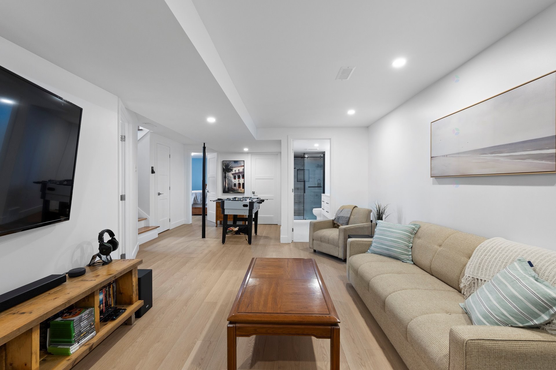 









325


Rue Laporte

,
Vaudreuil-Dorion,




QC
J7V6Z1


