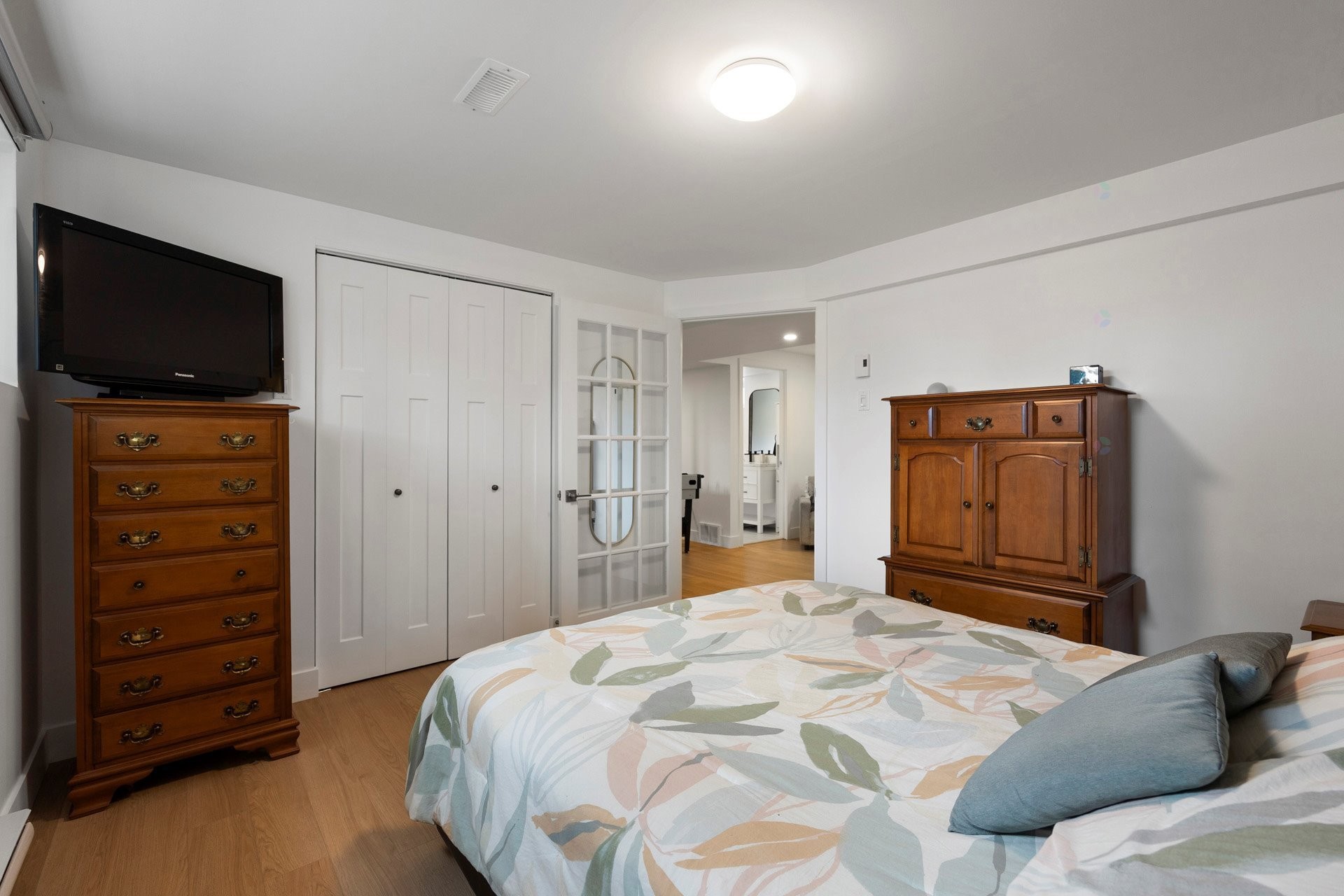 









325


Rue Laporte

,
Vaudreuil-Dorion,




QC
J7V6Z1

