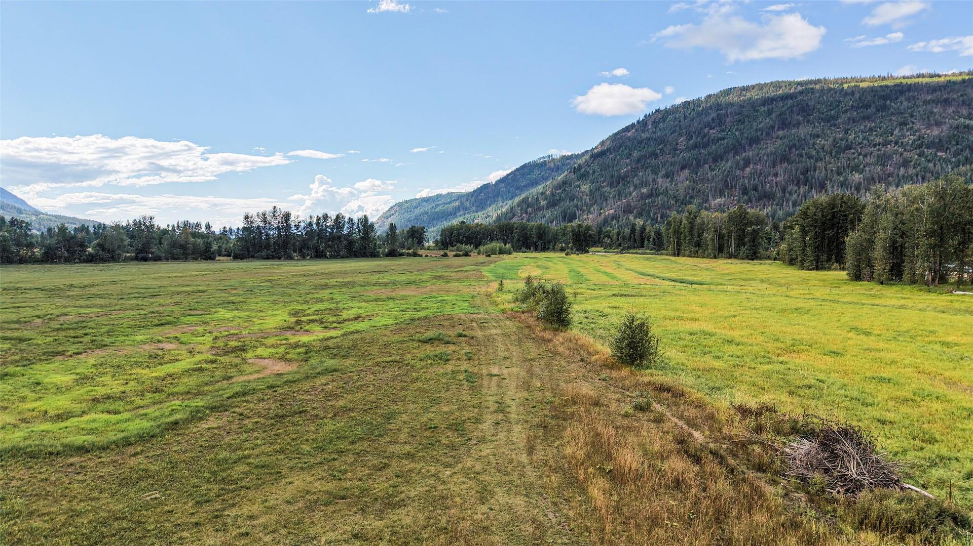 









110


Parsons

Road,
Mara,







BC
V0E 2K0

