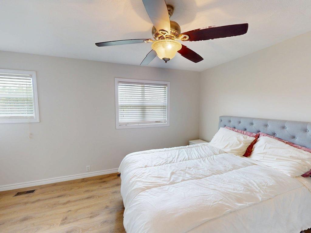 












79 Meadow Brook Hill

,
Mulgrave,




NS
B0E 2G0

