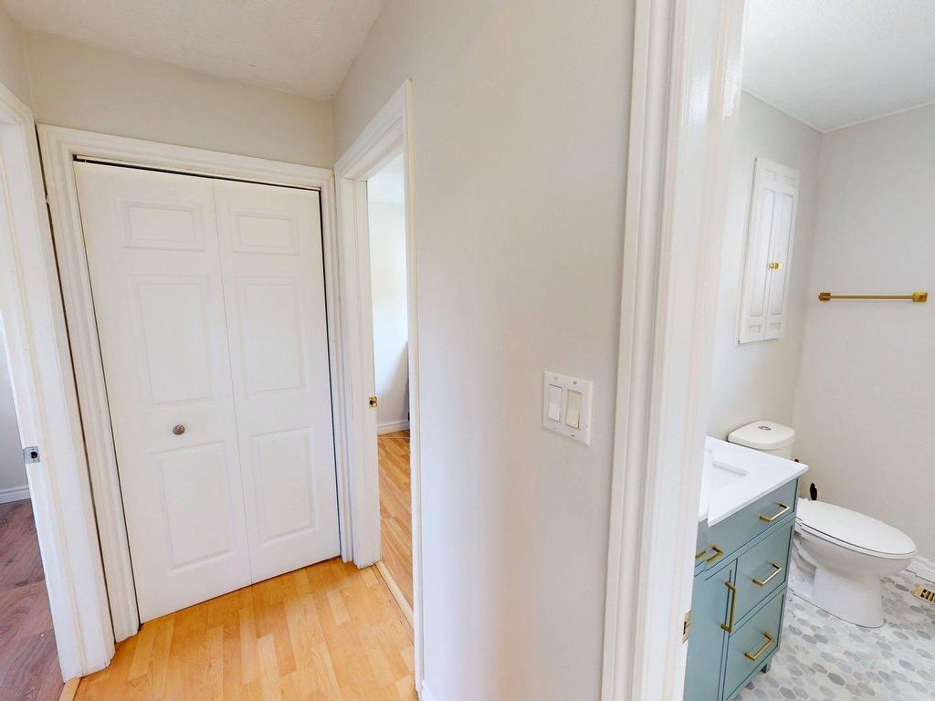 












79 Meadow Brook Hill

,
Mulgrave,




NS
B0E 2G0

