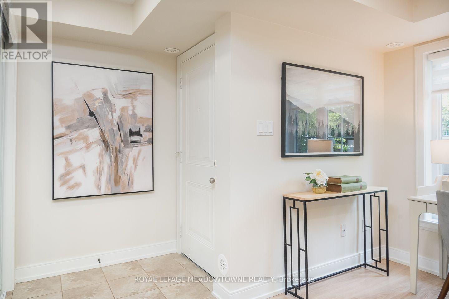 












15 - 2563 SIXTH LINE

,
Oakville,




Ontario
L6H0H7

