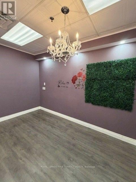 












6 - 110 ANNE STREET

,
Barrie,




Ontario
L4N2E3

