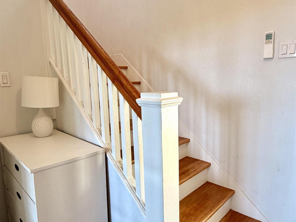












15 Church Street

,
Inverness,




NS
B0E 1N0

