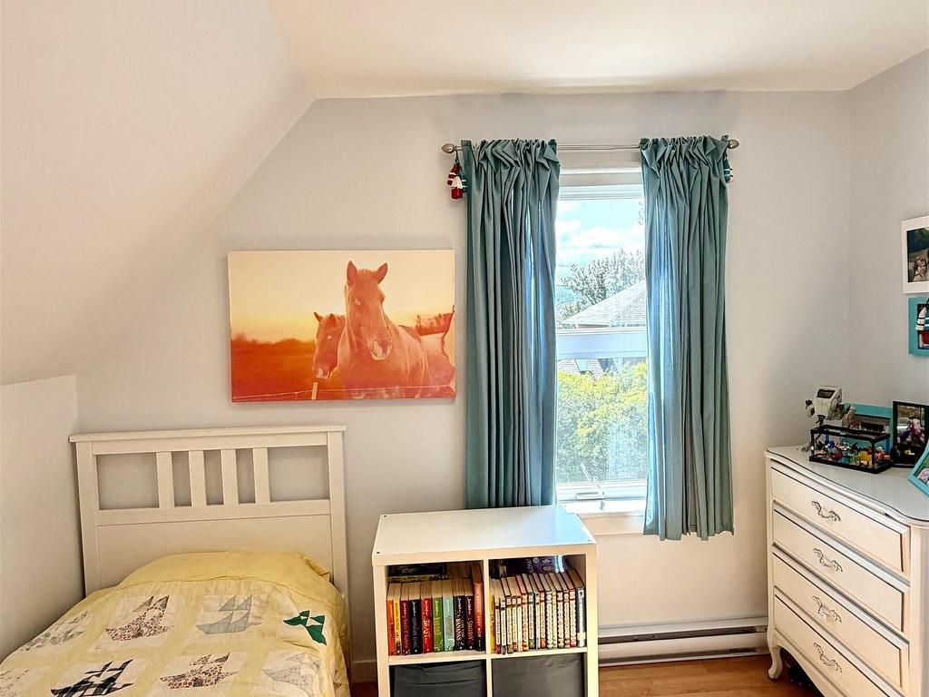 












15 Church Street

,
Inverness,




NS
B0E 1N0

