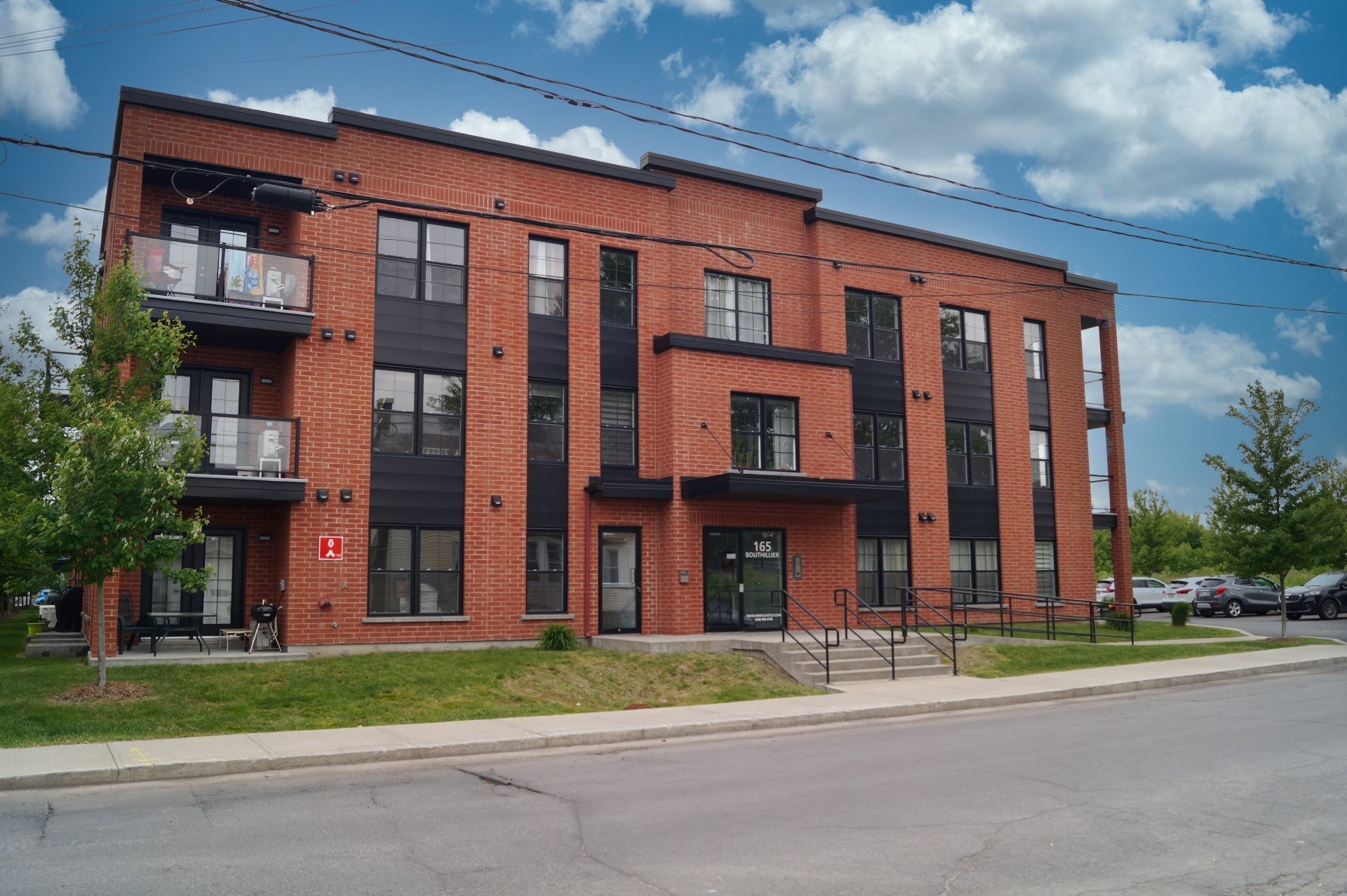 









165


Rue Bouthillier N.

, 306,
Saint-Jean-sur-Richelieu,




QC
J3B5Y8

