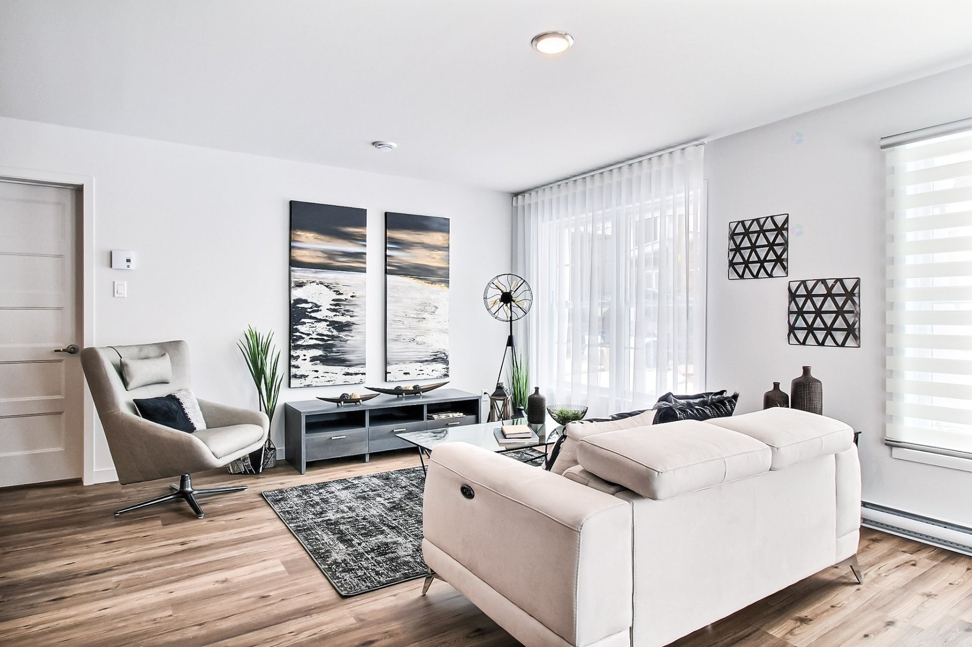 









165


Rue Bouthillier N.

, 306,
Saint-Jean-sur-Richelieu,




QC
J3B5Y8

