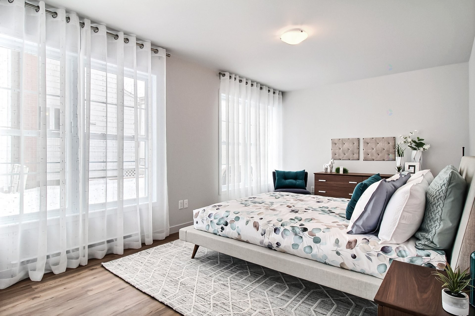 









165


Rue Bouthillier N.

, 306,
Saint-Jean-sur-Richelieu,




QC
J3B5Y8

