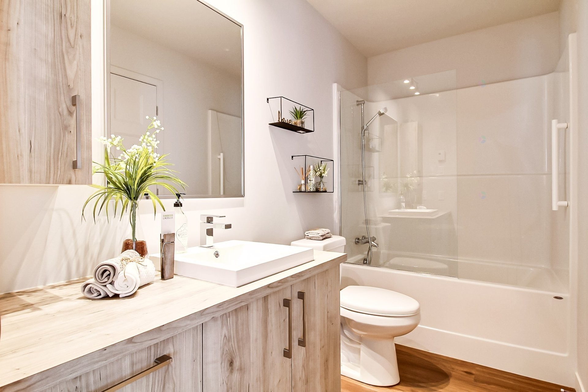 









165


Rue Bouthillier N.

, 306,
Saint-Jean-sur-Richelieu,




QC
J3B5Y8

