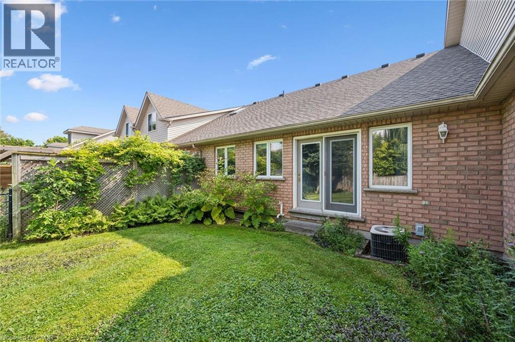 












46 TERRAVIEW Crescent

,
Guelph,




Ontario
N1G5E9

