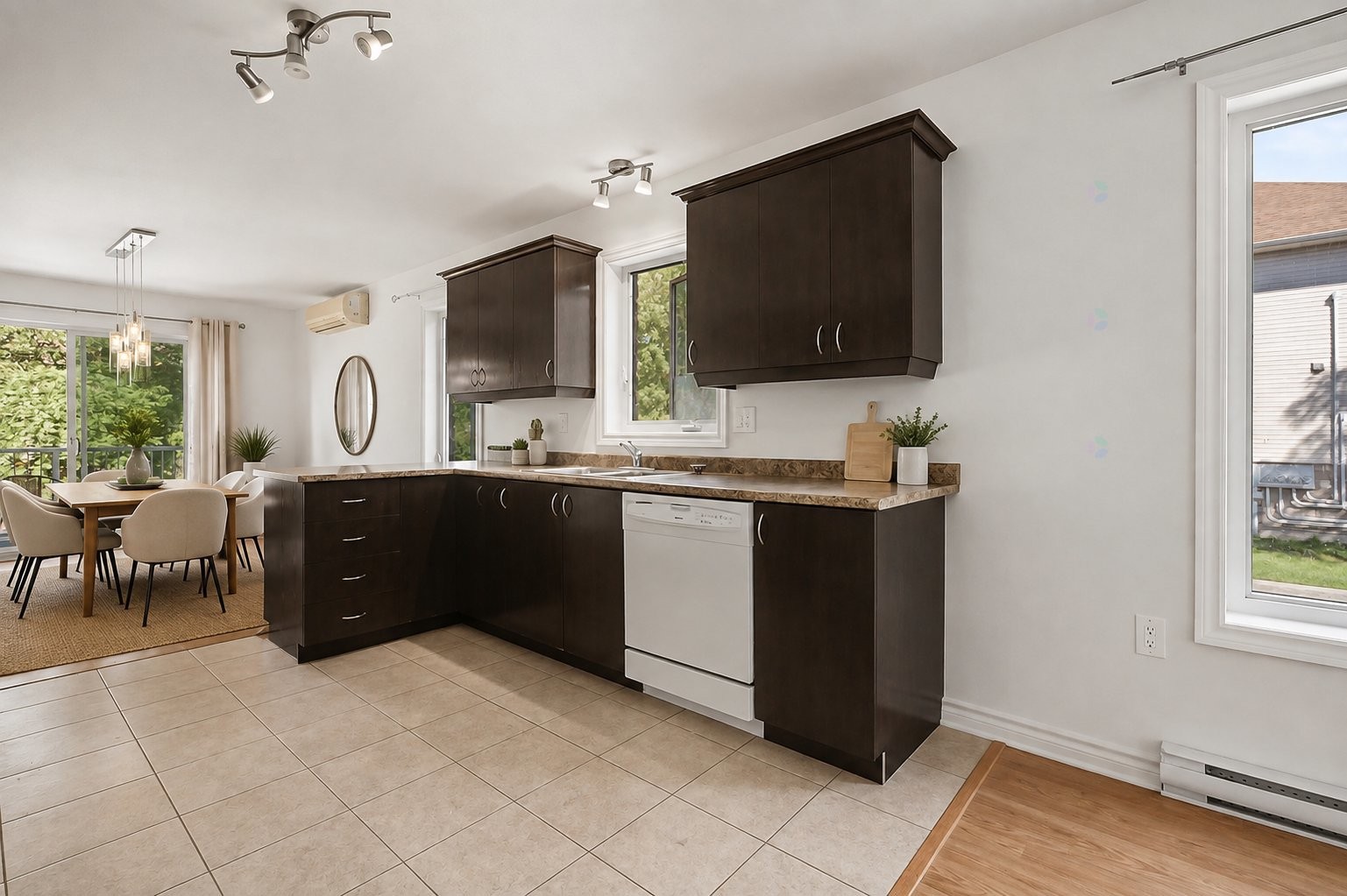 









20


Rue du Conservatoire

, 2,
Gatineau (Aylmer),




QC
J9J0B5

