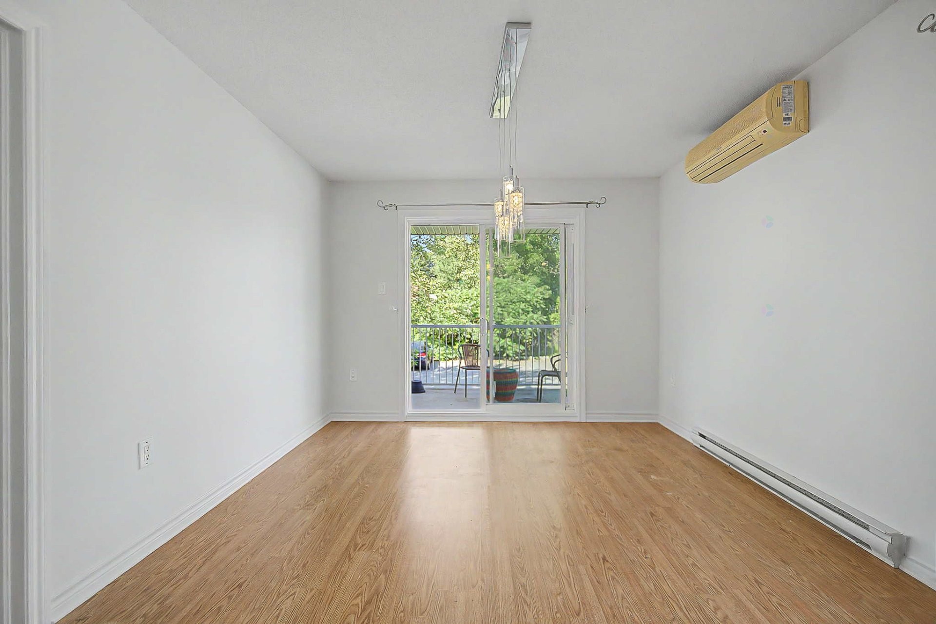 









20


Rue du Conservatoire

, 2,
Gatineau (Aylmer),




QC
J9J0B5

