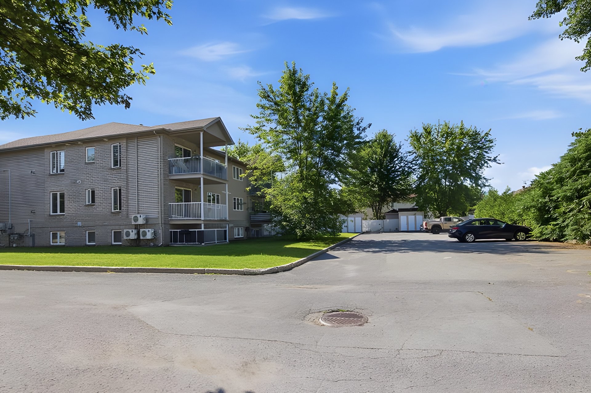 









20


Rue du Conservatoire

, 2,
Gatineau (Aylmer),




QC
J9J0B5

