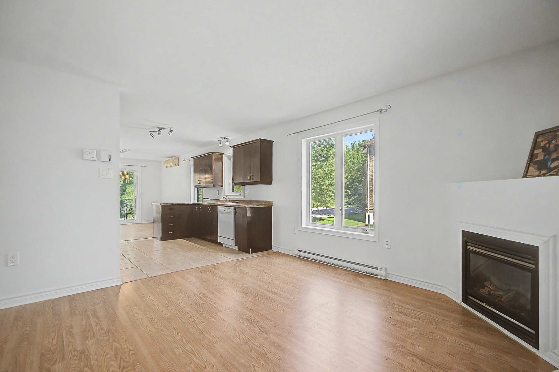 









20


Rue du Conservatoire

, 2,
Gatineau (Aylmer),




QC
J9J0B5

