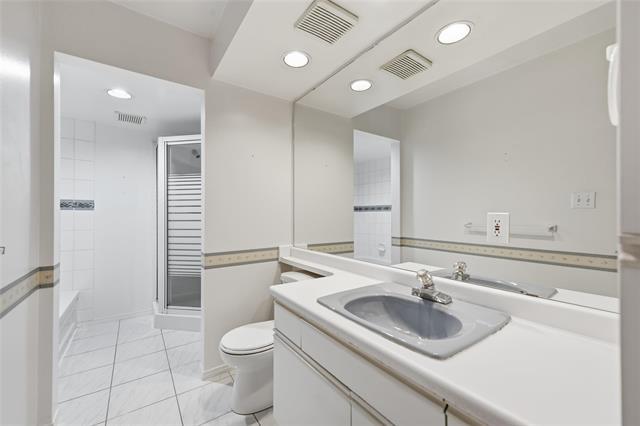 









6645


Roblin

BLVD, 7,
Winnipeg,




MB
R3R 3S4

