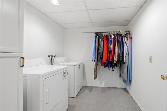 









6645


Roblin

BLVD, 7,
Winnipeg,




MB
R3R 3S4

