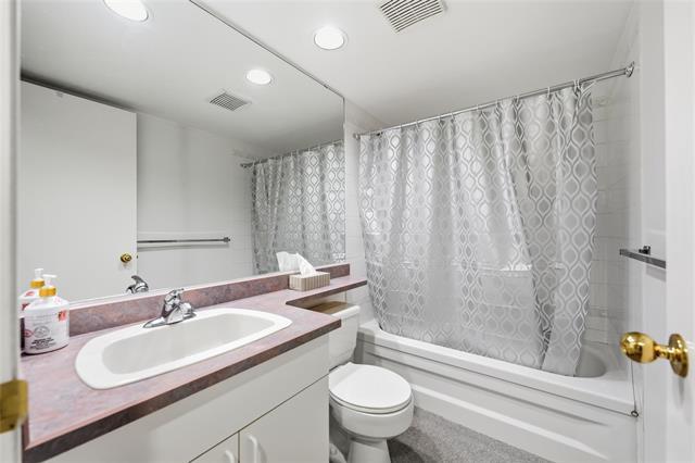 









6645


Roblin

BLVD, 7,
Winnipeg,




MB
R3R 3S4

