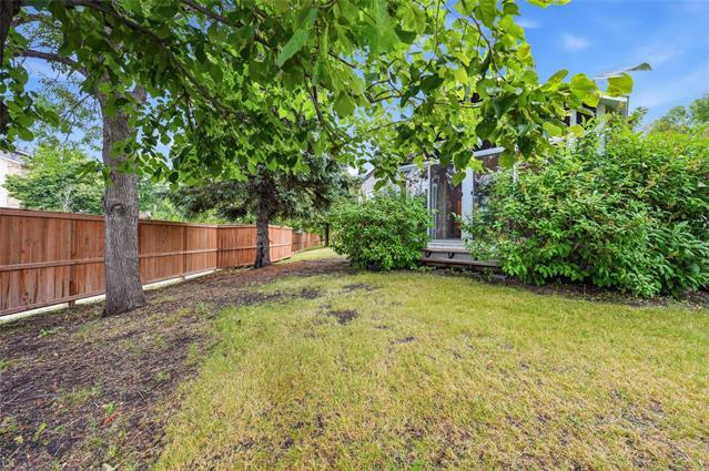









6645


Roblin

BLVD, 7,
Winnipeg,




MB
R3R 3S4

