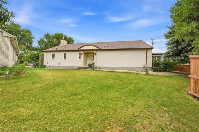 









6645


Roblin

BLVD, 7,
Winnipeg,




MB
R3R 3S4

