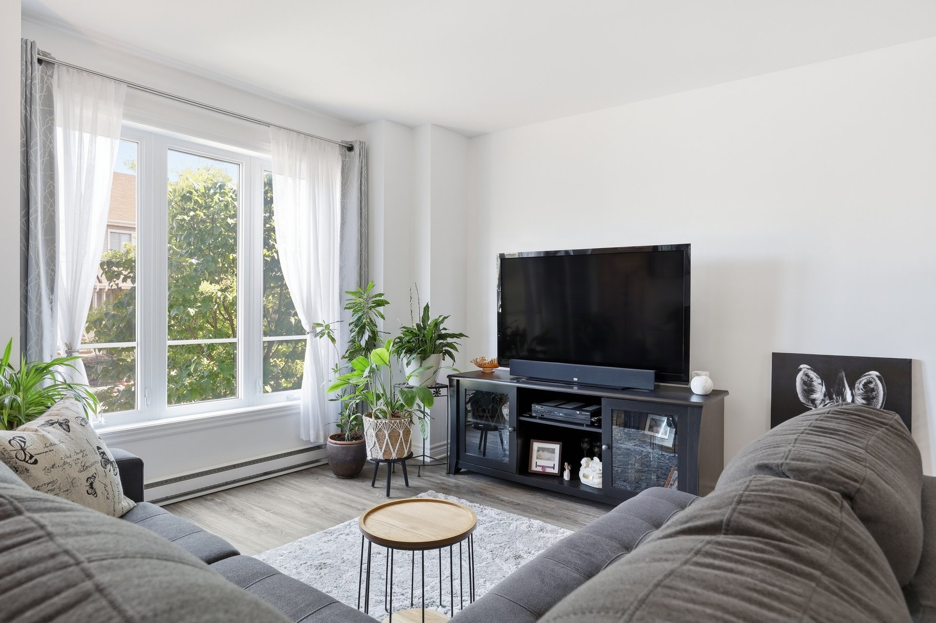 









3712


Boul. Gareau

,
Longueuil (Saint-Hubert),




QC
J3Y0M2

