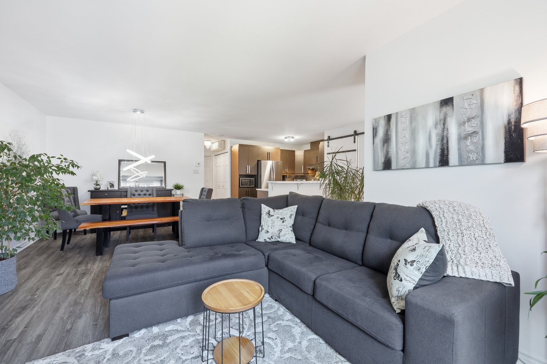 









3712


Boul. Gareau

,
Longueuil (Saint-Hubert),




QC
J3Y0M2

