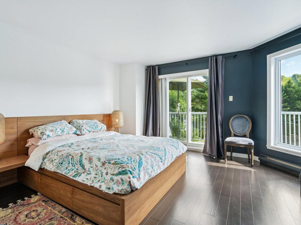 









280


Ch. du Mont-Loup-Garou

, 31,
Sainte-Adèle,




QC
J8B3C7

