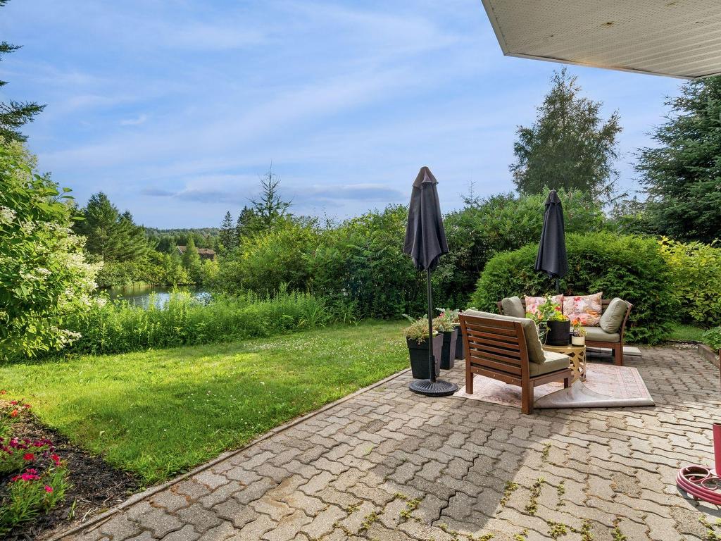 









280


Ch. du Mont-Loup-Garou

, 31,
Sainte-Adèle,




QC
J8B3C7

