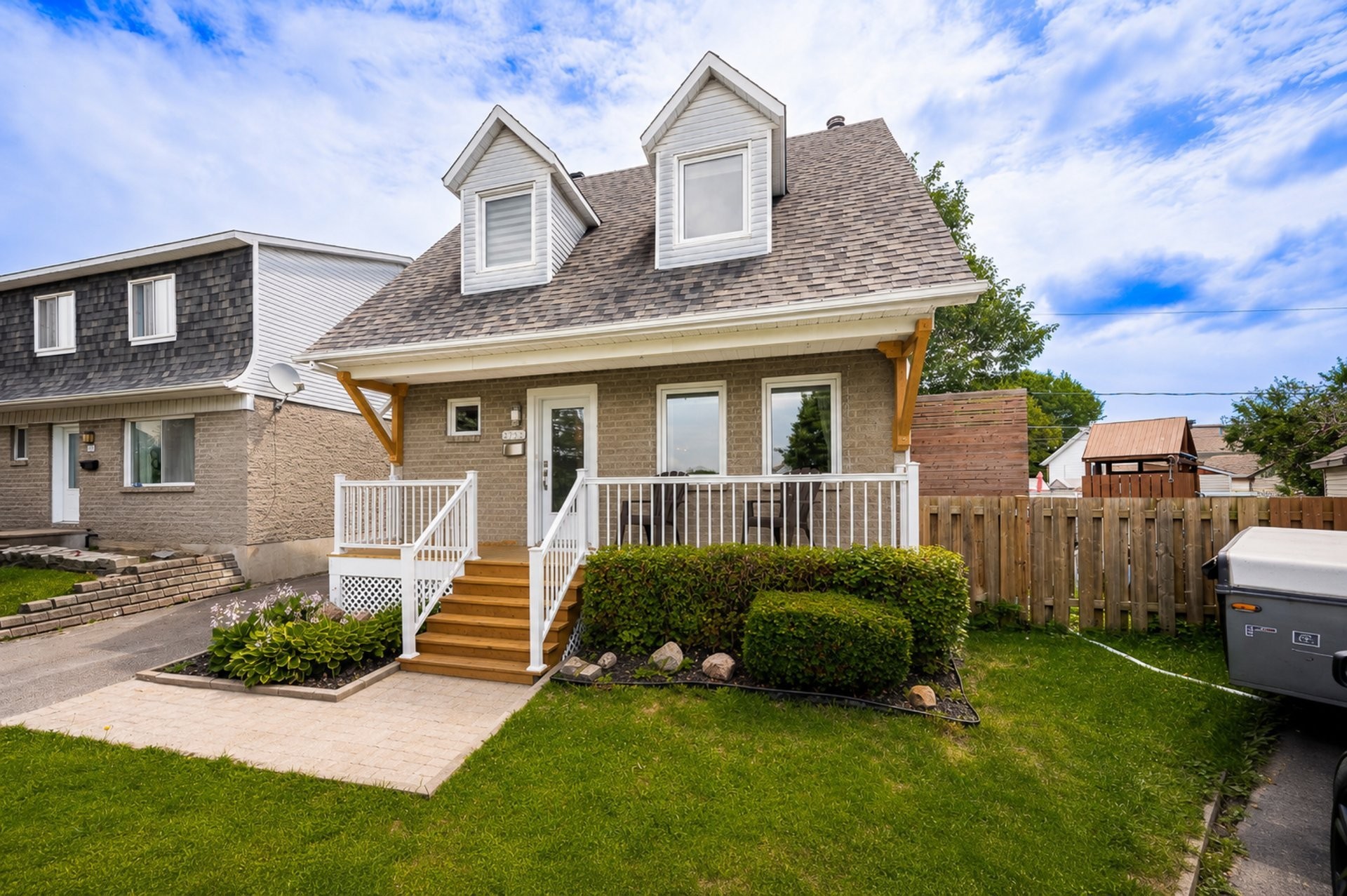 









3757


Rue Lévesque

,
Longueuil (Saint-Hubert),




QC
J3Y8C9

