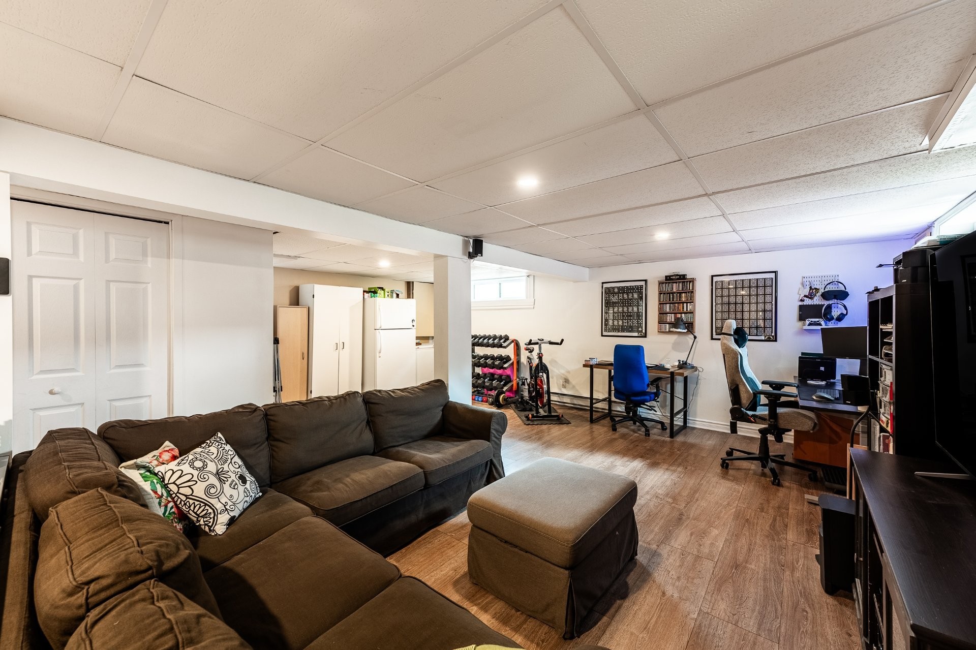 









3757


Rue Lévesque

,
Longueuil (Saint-Hubert),




QC
J3Y8C9

