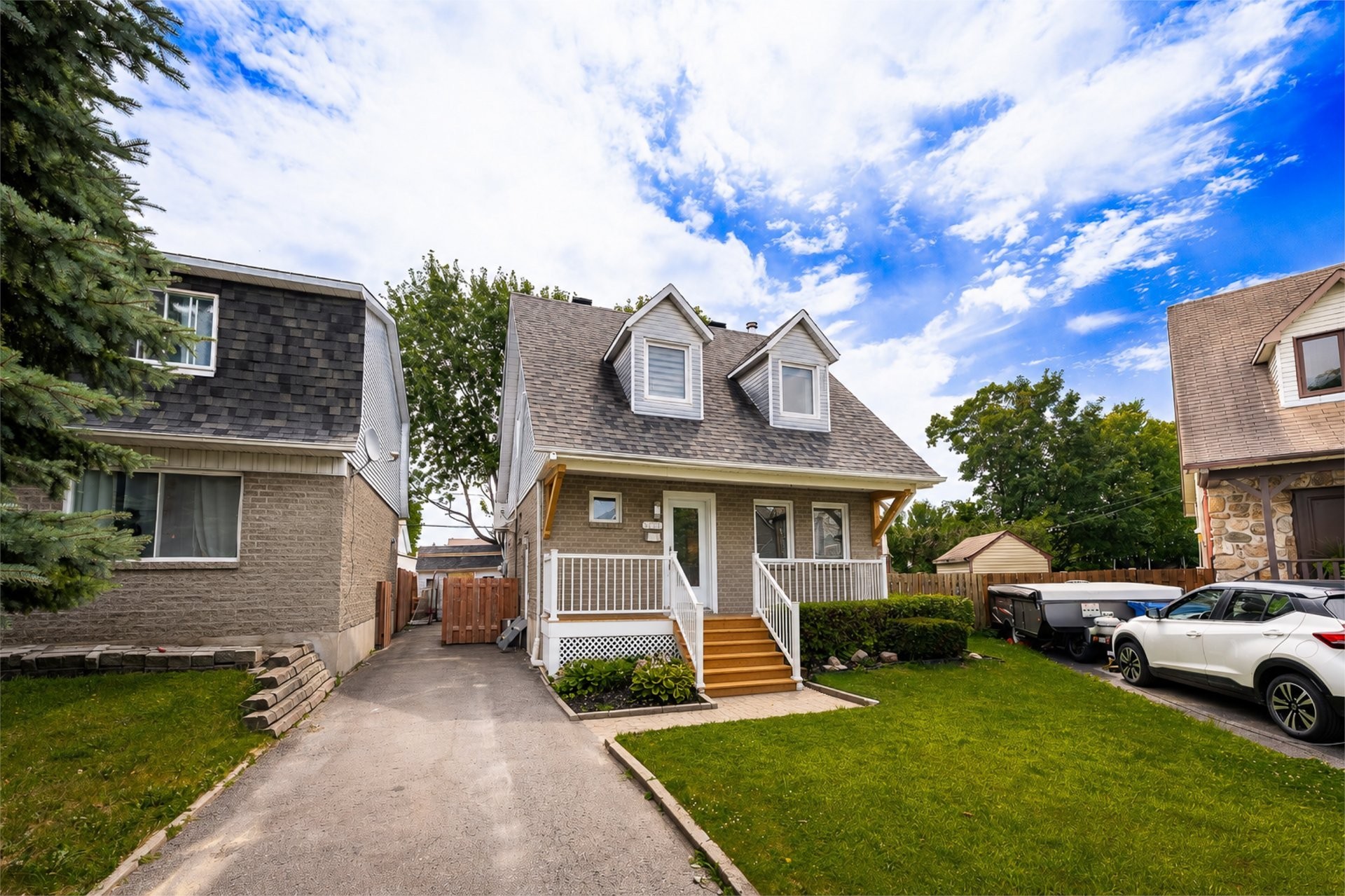 









3757


Rue Lévesque

,
Longueuil (Saint-Hubert),




QC
J3Y8C9

