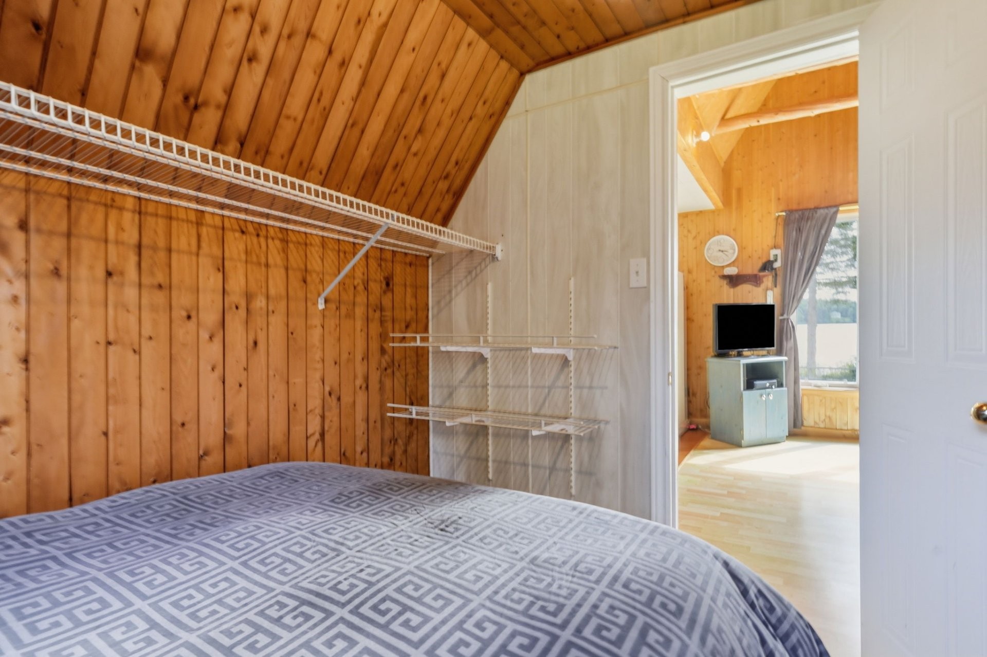 









42


Ch. du Lac-Allet

,
Kiamika,




QC
J0W1G0

